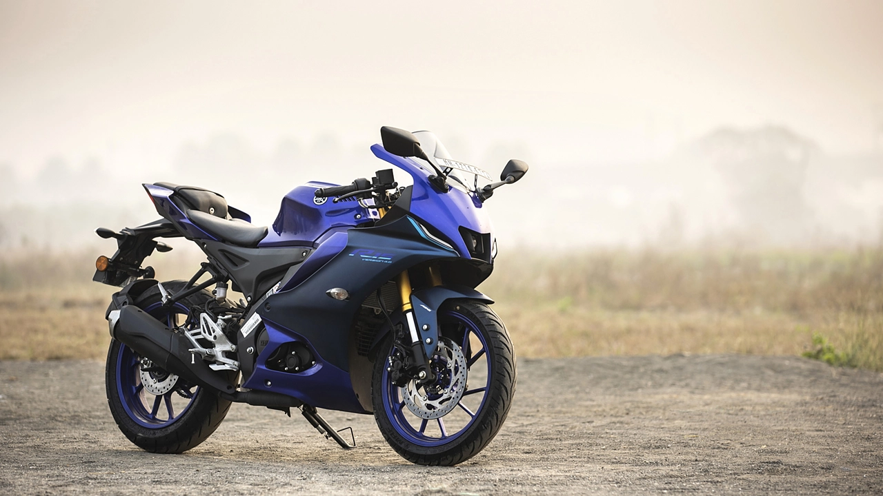 YZF R15 V4.0 Racing Blue